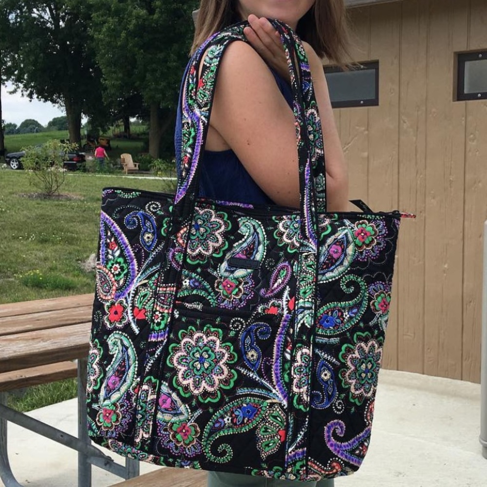 Vera tote